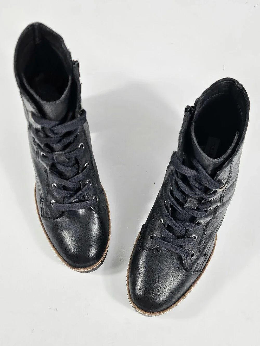 Chelsea & Violet Lexie Black Leather Lace-Up Block Heel Lug Sole Ankle Boot - Picture 8 of 16